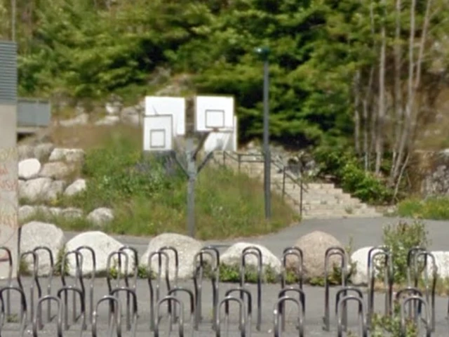 Profile of the basketball court Ra ungdomsskole, Larvik, Norway