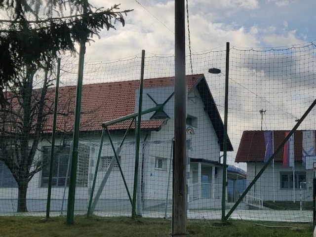 Profile of the basketball court Osnovna šola, Topol, Slovenia