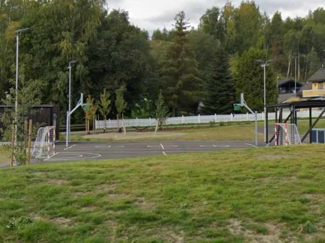 Profile of the basketball court Ullerål skole, Hønefoss, Norway