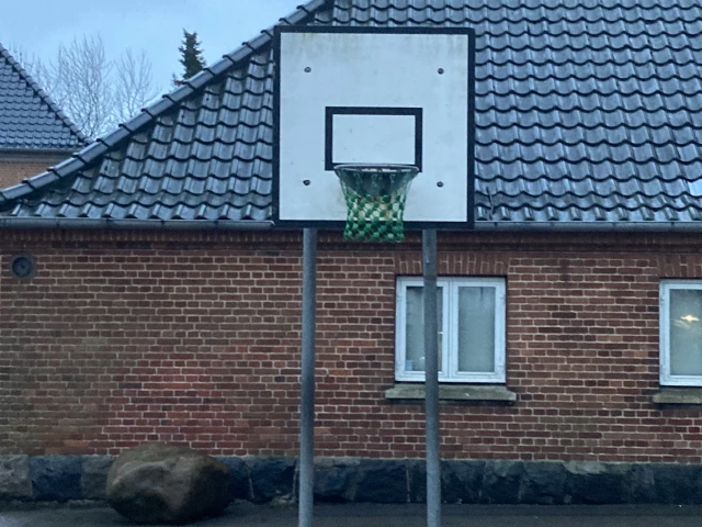 Profile of the basketball court Læssøesgade Skole, Aarhus, Denmark