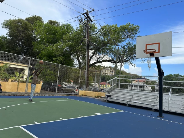 Profile of the basketball court Lionel Roberts Court, Charlotte Amalie, U.S. Virgin Islands