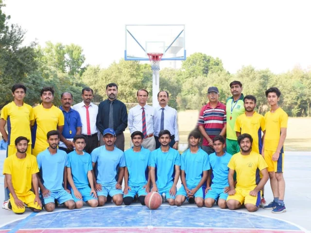 Profile of the basketball court Chenab College basketball court, Jhang, Pakistan