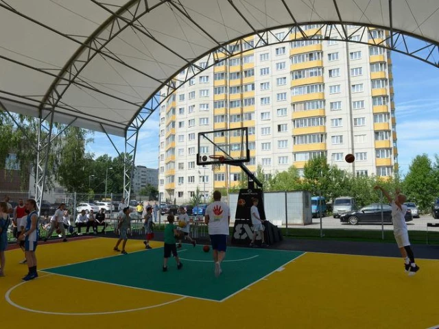 Profile of the basketball court basketball school Kupchinsky Olimp, Sankt-Peterburg, Russia