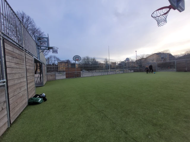 Profile of the basketball court Brandstegen Skola, Hägersten, Sweden