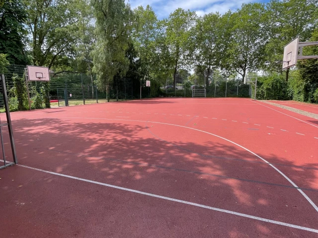 Profile of the basketball court Mörikepark, Esslingen am Neckar, Germany