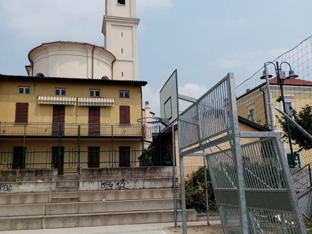 Basketball Courts in Bressana Bottarone – Courts of the World