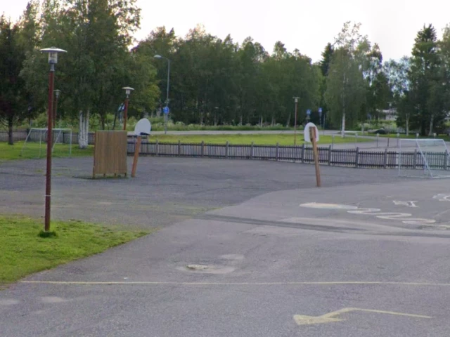 Profile of the basketball court Kivirannan koulu, Kemi-Tornio, Finland