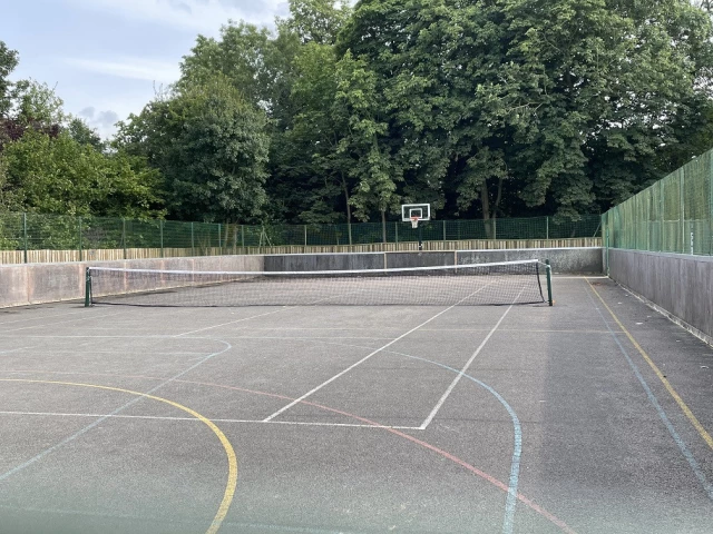 Profile of the basketball court Lacock Playground, Chippenham, United Kingdom