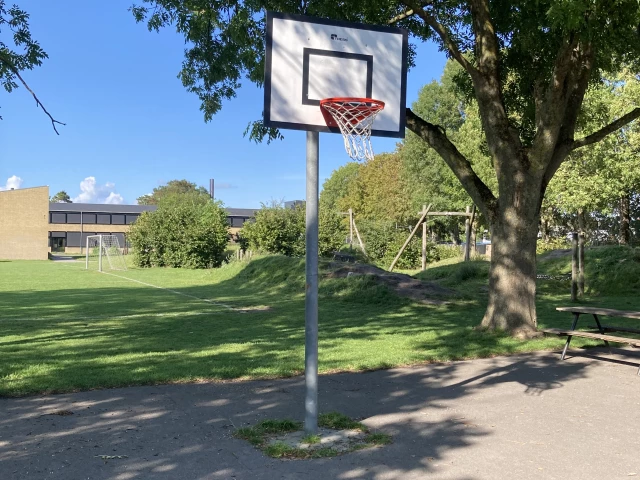 Profile of the basketball court Gungehus skole boldbanerne, Hvidovre, Denmark