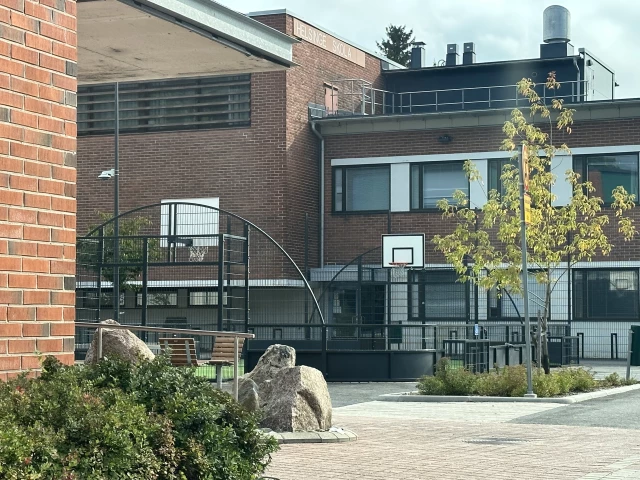 Profile of the basketball court Helsinge School Gym, Vantaa, Finland
