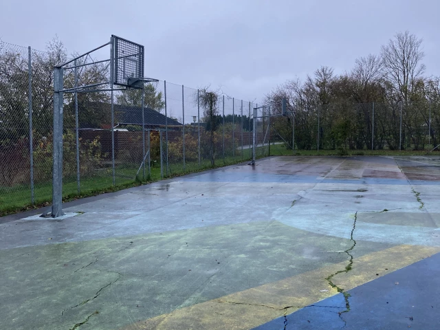 Profile of the basketball court ÅBEN court, Køge, Denmark