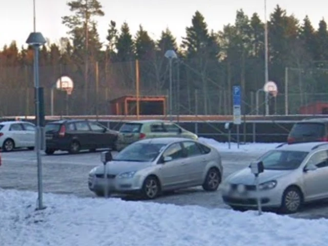Profile of the basketball court Obbola skola hockeyrink, Obbola, Sweden