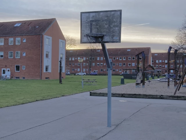 Profile of the basketball court Brøndbyvænge, Brøndby, Denmark