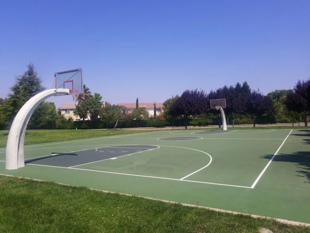 Profile of the basketball court Morse Park, Elk Grove, CA, United States