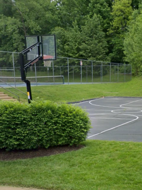 Profile of the basketball court Nantucket Drive Court, Wildwood, MO, United States