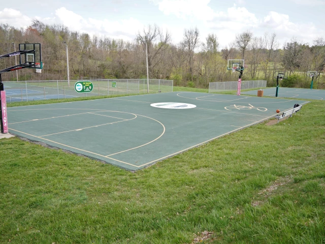 Profile of the basketball court Garry E. Cavan Park/Pat Graham Court, Georgetown, IN, United States