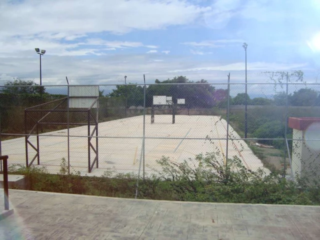 Profile of the basketball court El Chino Baloncesto, Puerto Vallarta, Mexico