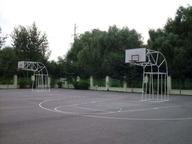 Basketball courts at Yucai Foreign Language School.