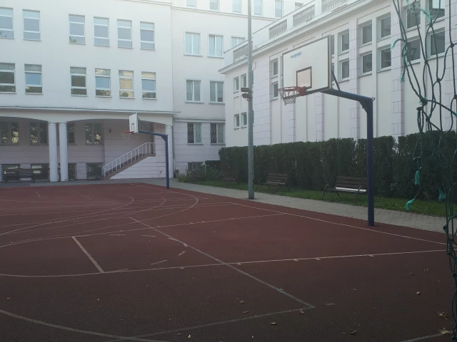 Profile of the basketball court Liceum Ogólnokształcące, Warsaw, Poland