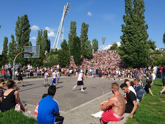 Profile of the basketball court Mauerpark, Berlin, Germany