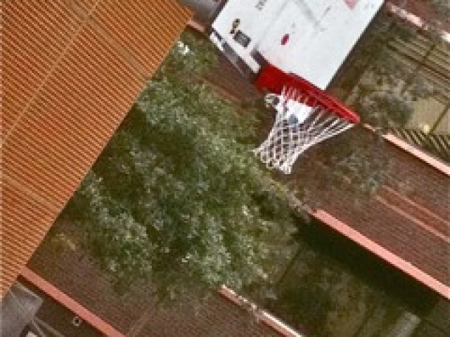 Profile of the basketball court RMIT Street Court, Melbourne, Australia
