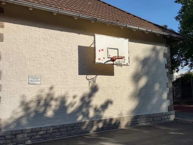 Profile of the basketball court Bunsenstraße, Göttingen, Germany