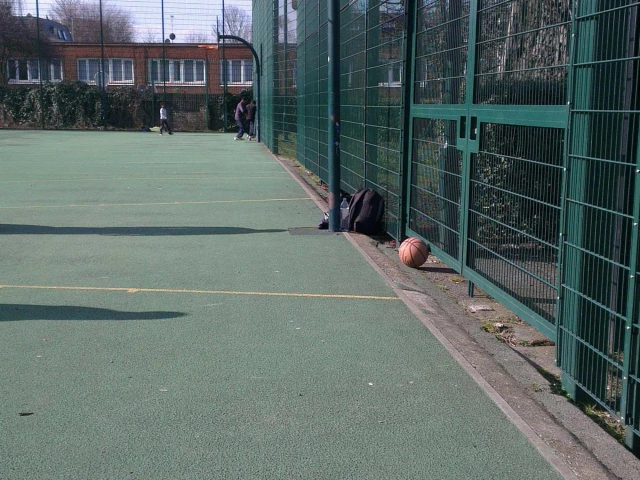 Profile of the basketball court Kilburn Grange Park, London, United Kingdom