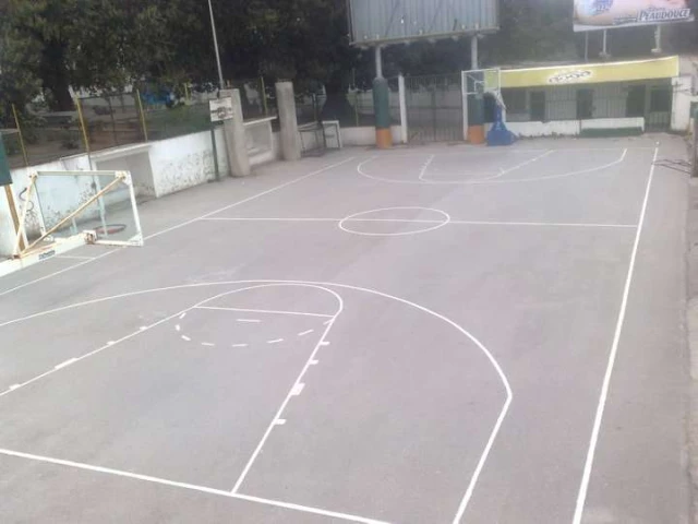 Profile of the basketball court El Marsa Play Ground, La Marsa, Tunisia